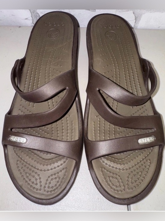 CROCS Shoes - CROCS Women's Brown Two-Strap Slide comfy minimalist  Sandals